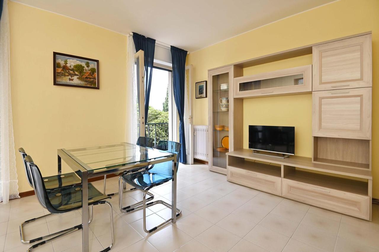 Casa Dei Limoni Apartment Gardone Riviera Luaran gambar