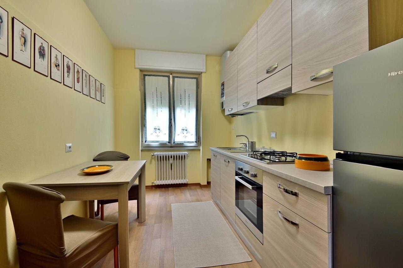 Casa Dei Limoni Apartment Gardone Riviera Luaran gambar